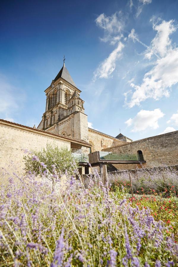 Chambres d'Hôtes Le Tilleul Saint-Hilaire-des-Loges Extérieur photo