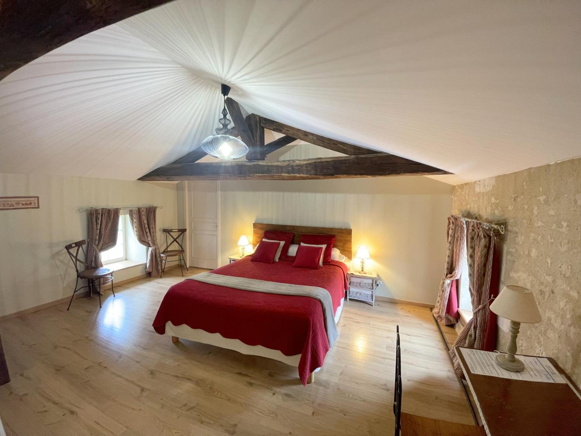 Chambres d'Hôtes Le Tilleul Saint-Hilaire-des-Loges Extérieur photo